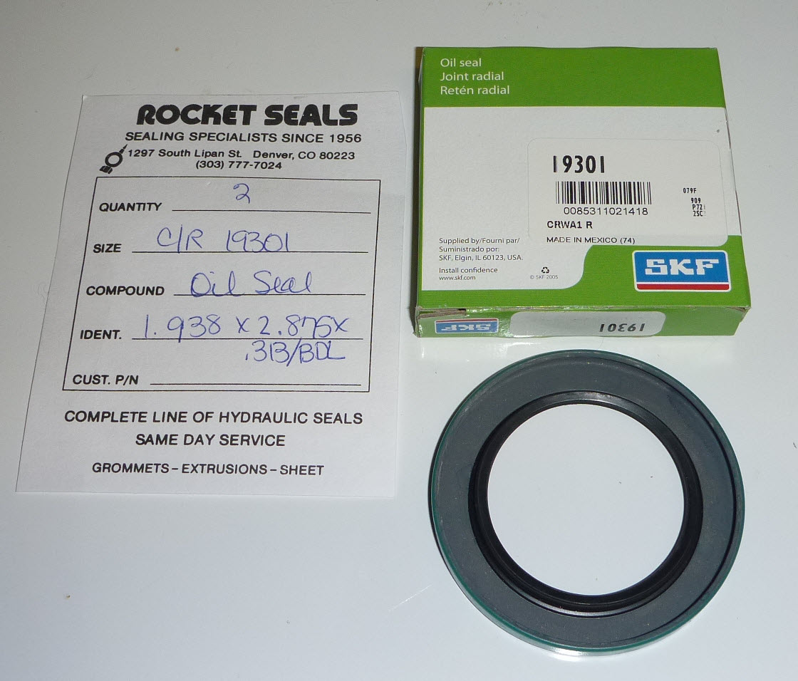 Swivel axle seal