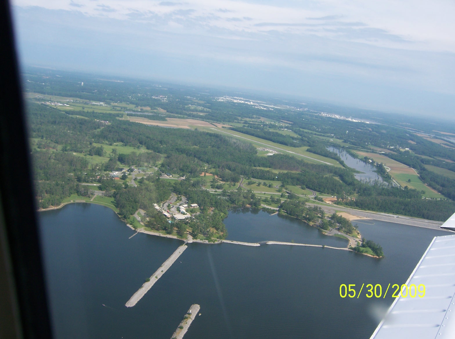 Left Downwind to Rwy 27 M34