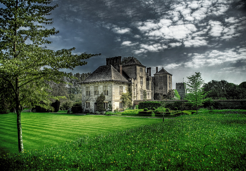 Cranborne Manor Garden