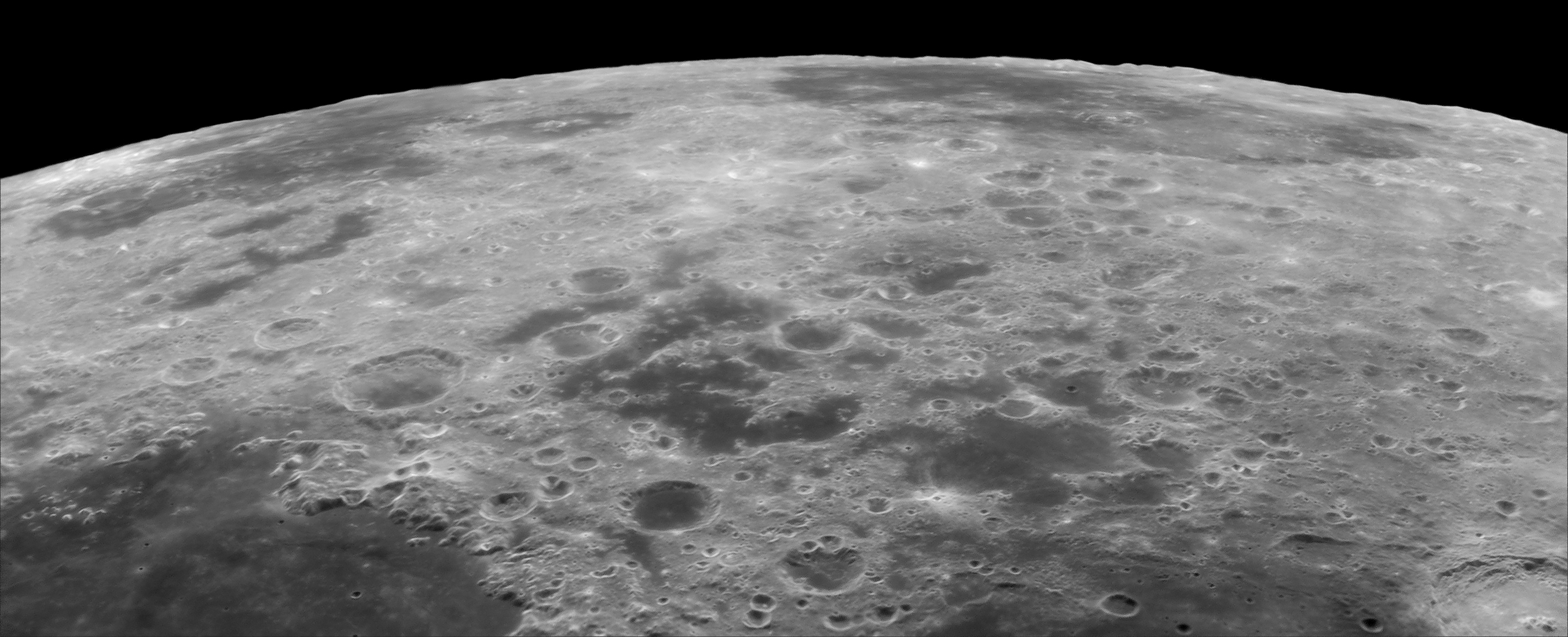 Maria Marginis, Smythii, Undarum & Spumans 29-May-09 20:35UT
