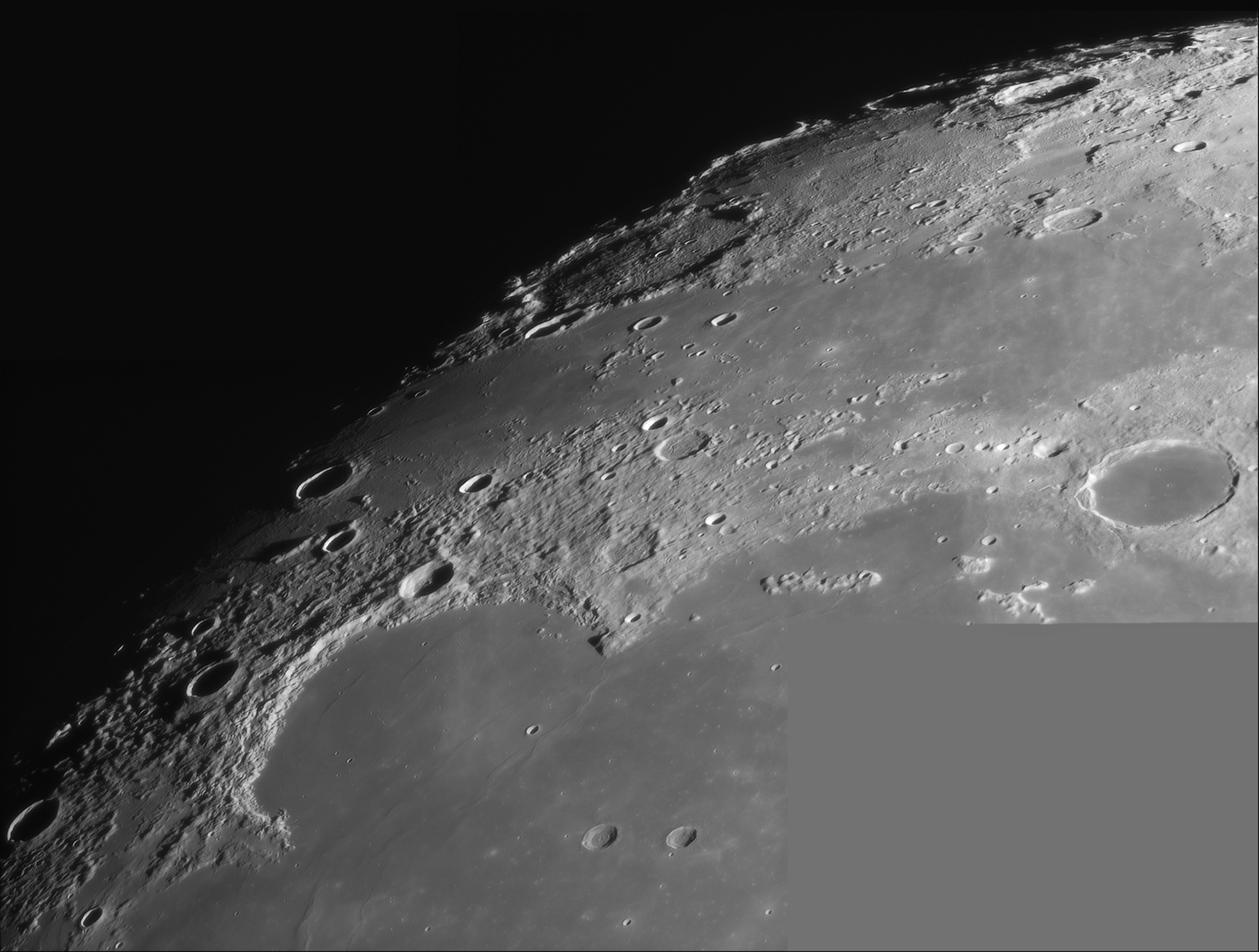 Sinus Iridum & Plato 17-Feb-08 21:58-22.32UT
