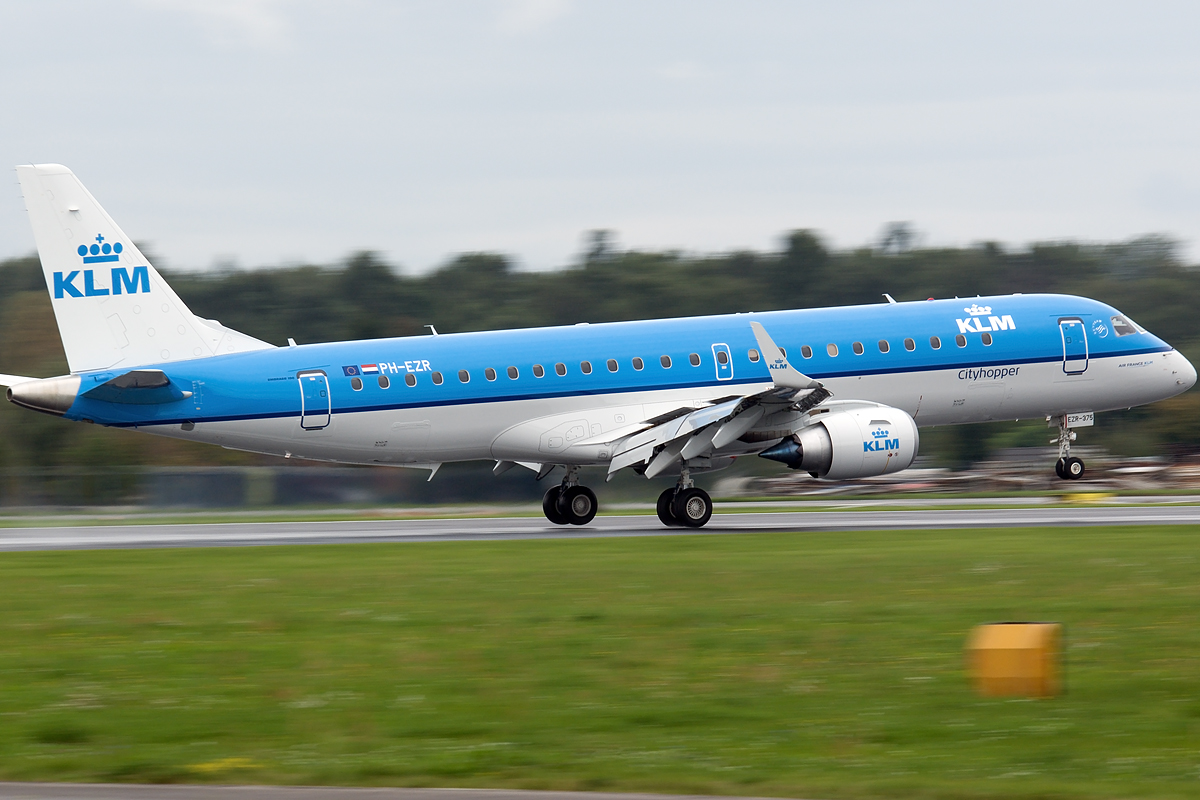 PH-EZR