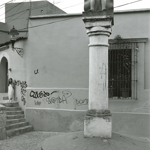 Child with Grafiti Oaxaca
