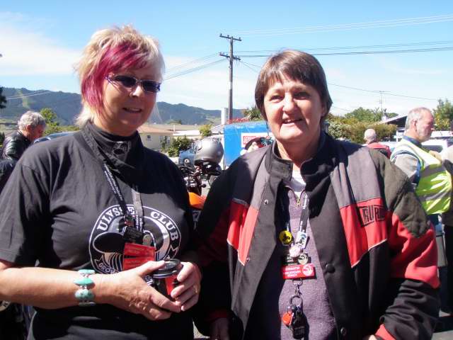 091205 Ulysses Nelson Toy Run 2009  02.JPG