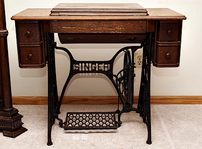 Singer 4 Craigslist.jpg