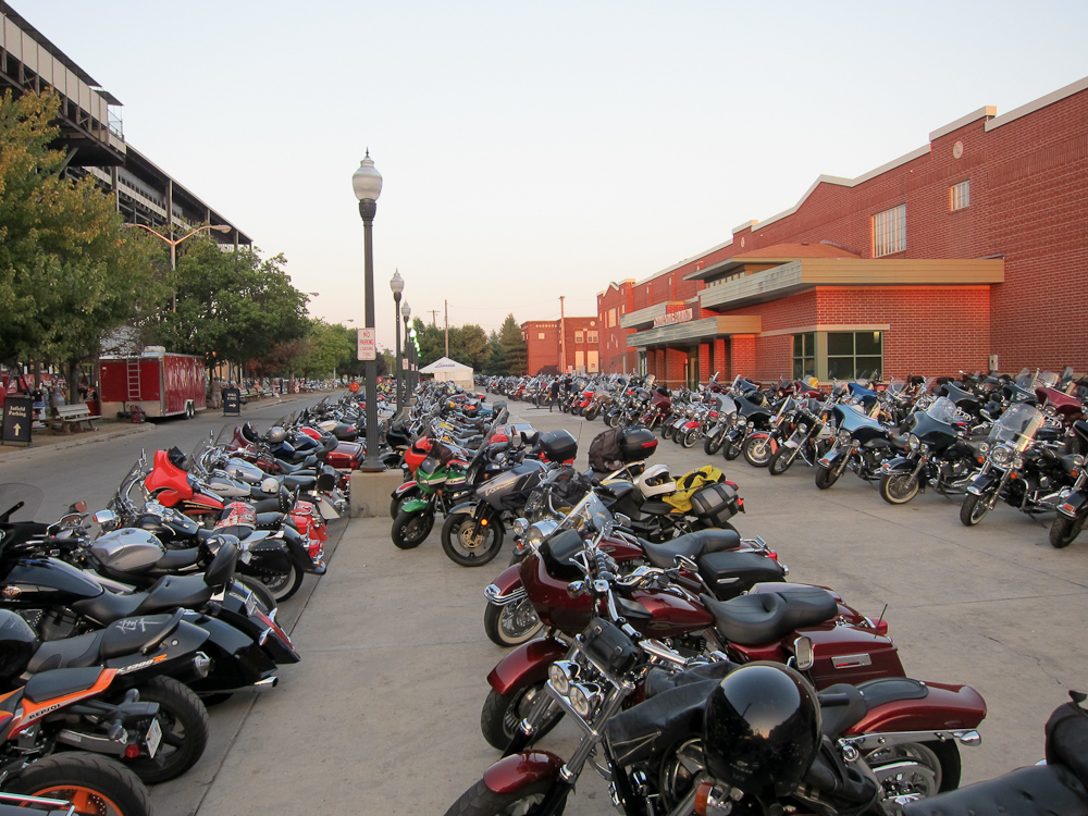 IMG_1062 - Bikes at the Indy Mile