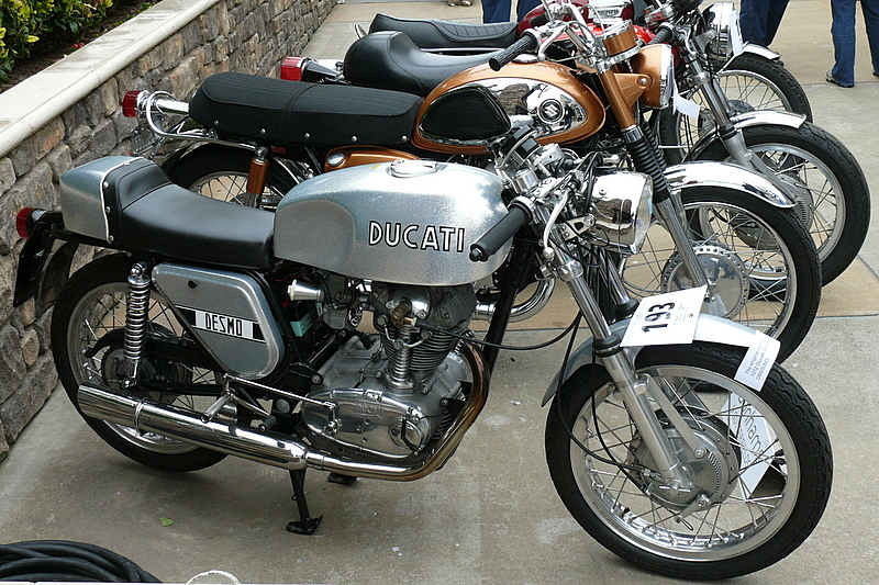 L1030204 - 1972 Ducati Silver Shotgun