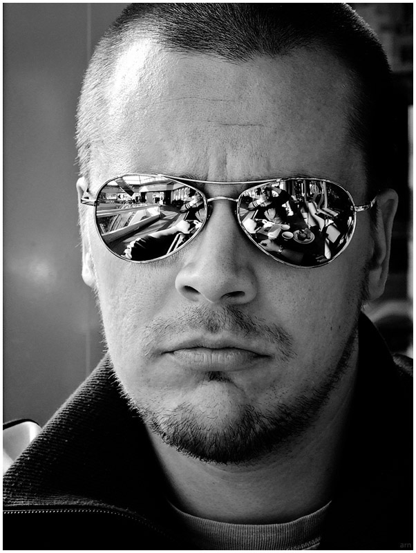 080404__F06149 Mr P