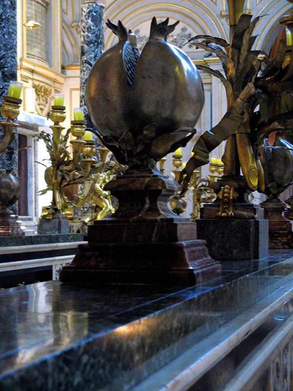 A Silver Pomegranate6844.jpg