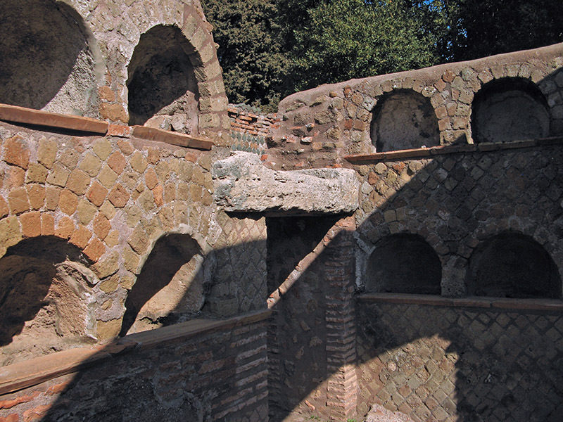Detail a tomb interior6990