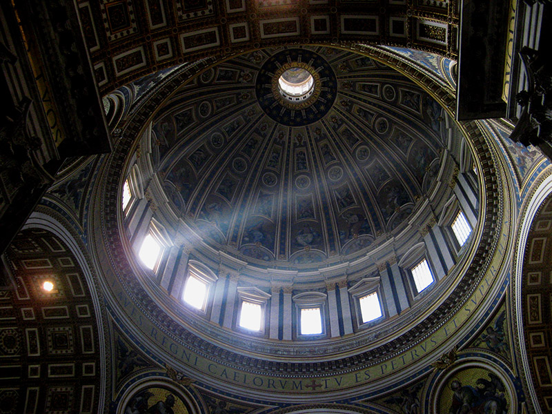 Ray of sunlight in the dome7128
