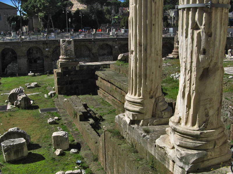 Columns in the Foro Augusto0030