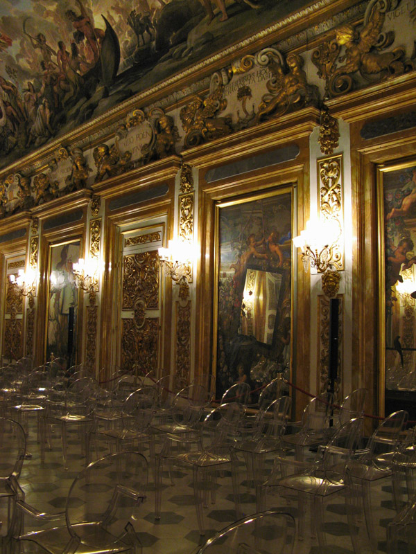 The Galleria -- Hall of Mirrors3452