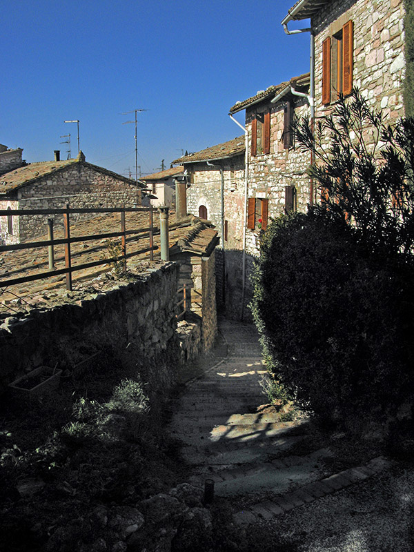 Houses around the Anfiteatro Romano6507