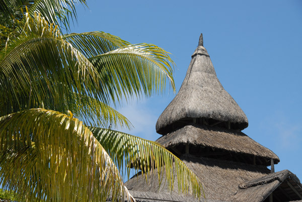 Thatched roof of the lobby, Shandrani Hotel