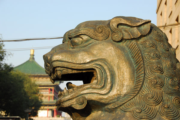 Chinese lion near the Bell Tower, East Street, Xi'an
