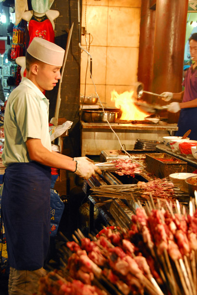 Chinese Muslims wear distinctive hats