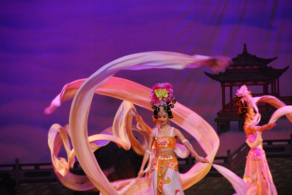 White Ramie Cloth Dance, Tang Dynasty show, Xi'an