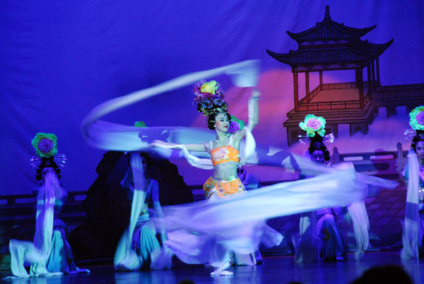 White Ramie Cloth Dance, Tang Dynasty show, Xi'an