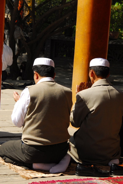 Chinese muslims praying, Xining
