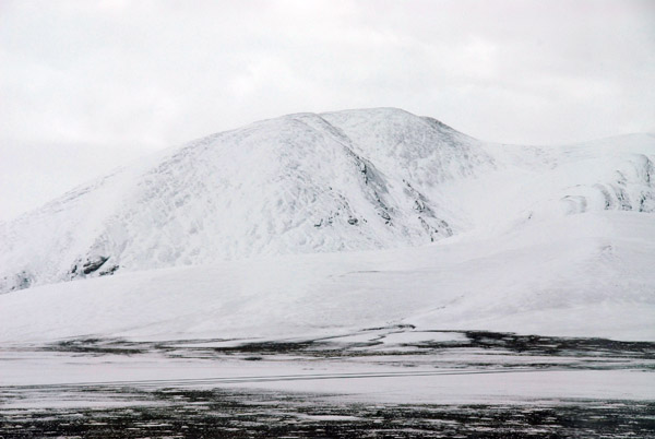 Tanggula Mountains, Qinghai-Tibet border region