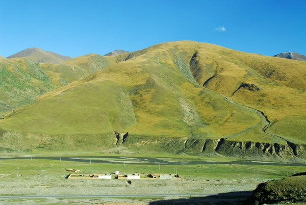 Tributary of the Lhasa River