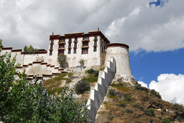 Eastern wall and tower of Potola Palace