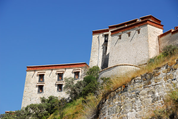Northwestern towers, Potola Palace
