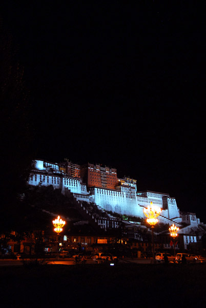 Potola Palace at night, Lhasa