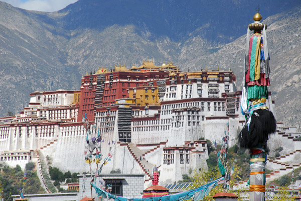 View of Potola Palace from the roof of the Jokhang