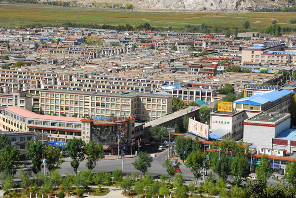 Linkuo Beilu and Zang Gyab Lukhang park, Lhasa