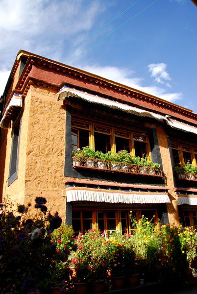 Ani Sangkhung Nunnery, Lhasa