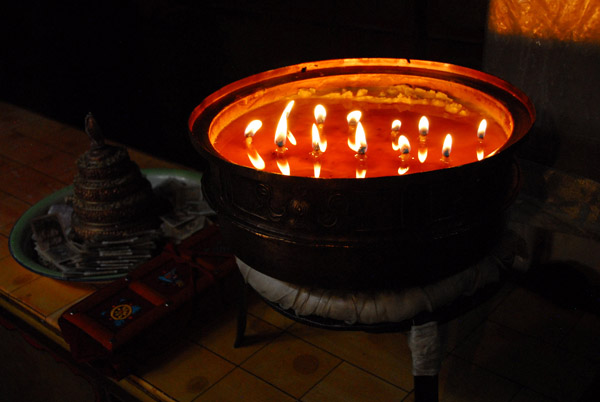 Yak butter lamp, Ani Sangkhung Nunnery
