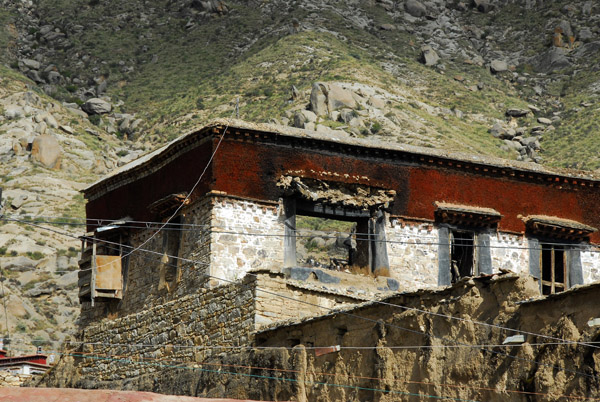 Outlying building of Sera Monastery still a burned out ruin from the bad days