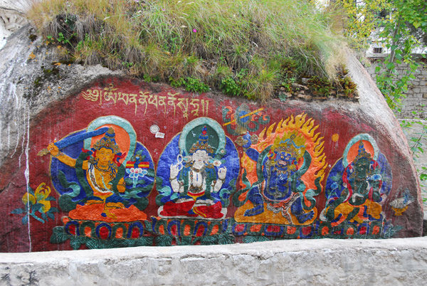 Rock paintings, Sera Monastery