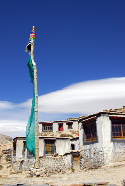 Prayer flag at Rongphu - clouds moving in...