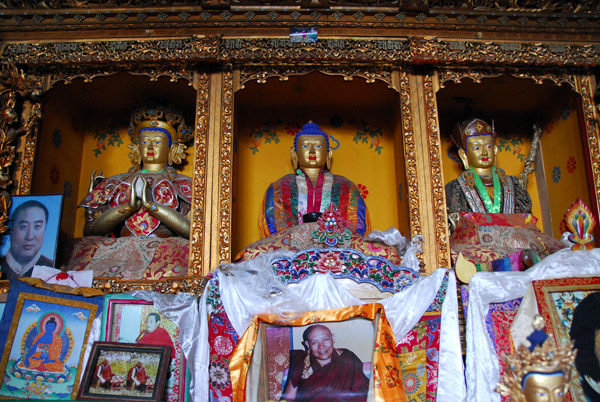 Buddhas of the Three Ages, Past, Present and Future