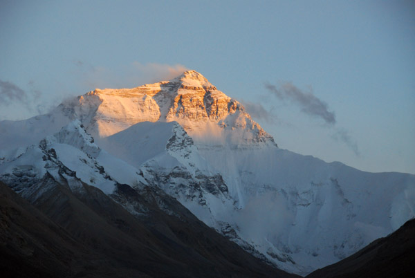 Mt Everest sunset from Rongphu