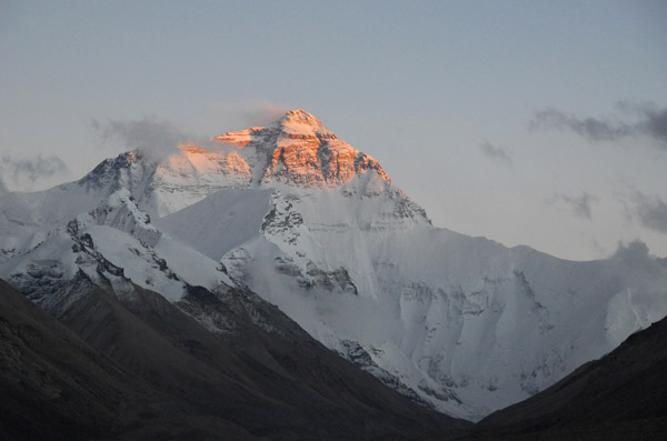 Mt Everest sunset from Rongphu