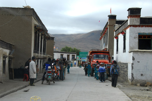 Zhaxizong Village (this may also be called Pedruk, Phadruk, Tashi Dzom or Peruche)