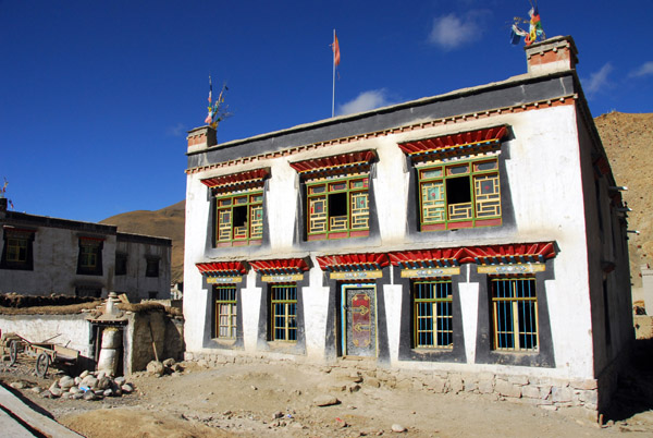 Traditional Tibetan house, Pagsum Hamlet