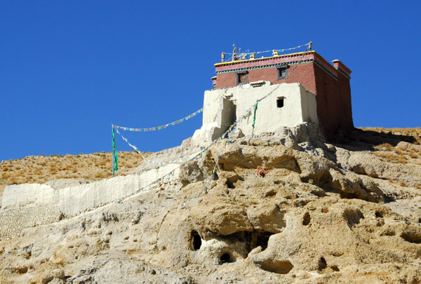 Small monastery south of Old Tingri