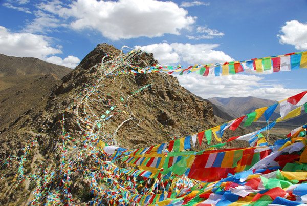 Prayer flags are only used in Tibetan Buddhism