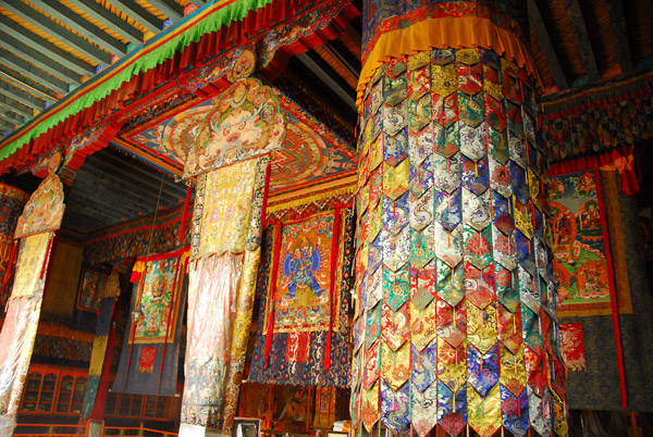 Man assembly hall, Chang Zhu Monastery