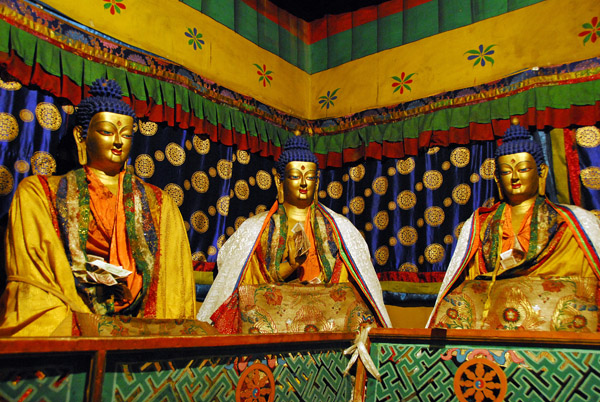 Medicine Buddhas, Menlha Beshek Lhakhang chapel