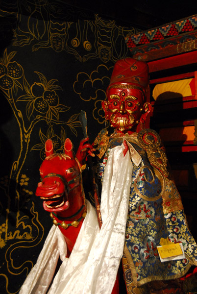 Second floor chapel with the Tantric protectors