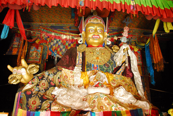 Guru Rinpoche on the southeast corner of Trandruk (Chang Zhu) monastery