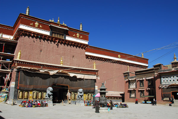 Main entrance, Shunggo, of Sakya Monastery from the eastern courtyard