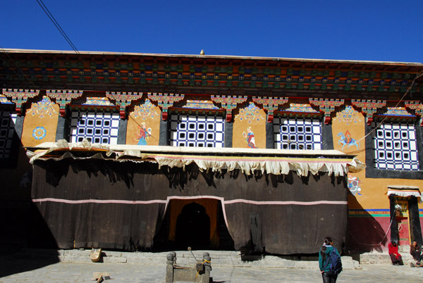 Central Courtyard (khyamra) Sakya Monastery