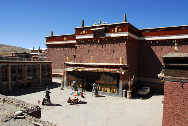 Eastern courtyard with the main building of Sakya Monastery
